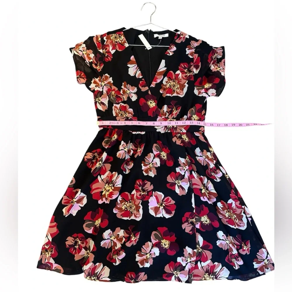 Madewell Tulip Sleeve Mini Dress in French Rose - Picture 4 of 11